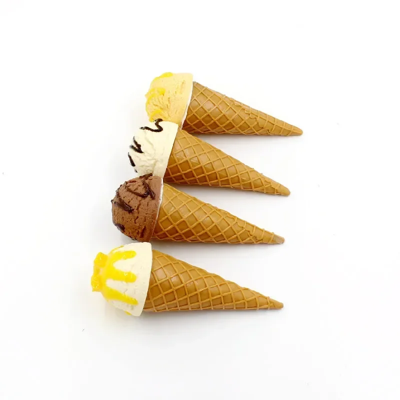 Decoração De Cone Doce Falso D - Fotografi Food avaliação e preço
