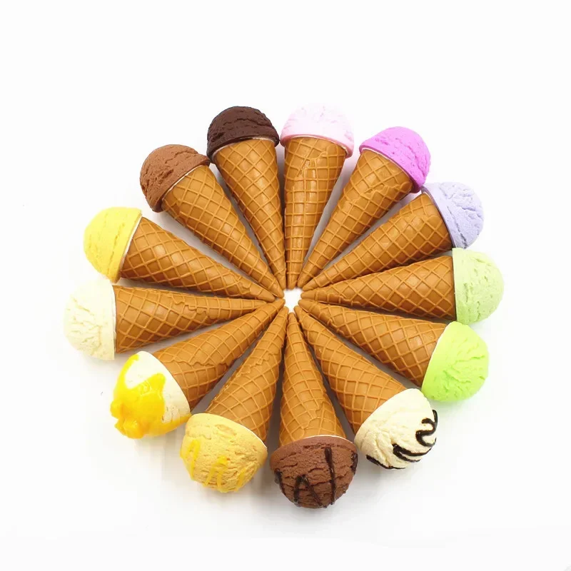 Decoração De Cone Doce Falso D - Fotografi Food avaliação e preço